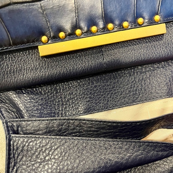 Badgley Mischka Navy Crocodile Leather Wallet ~ New without tags - Picture 8 of 10